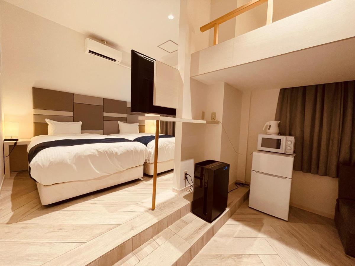 Phoenix Park Hotel Nago Esterno foto