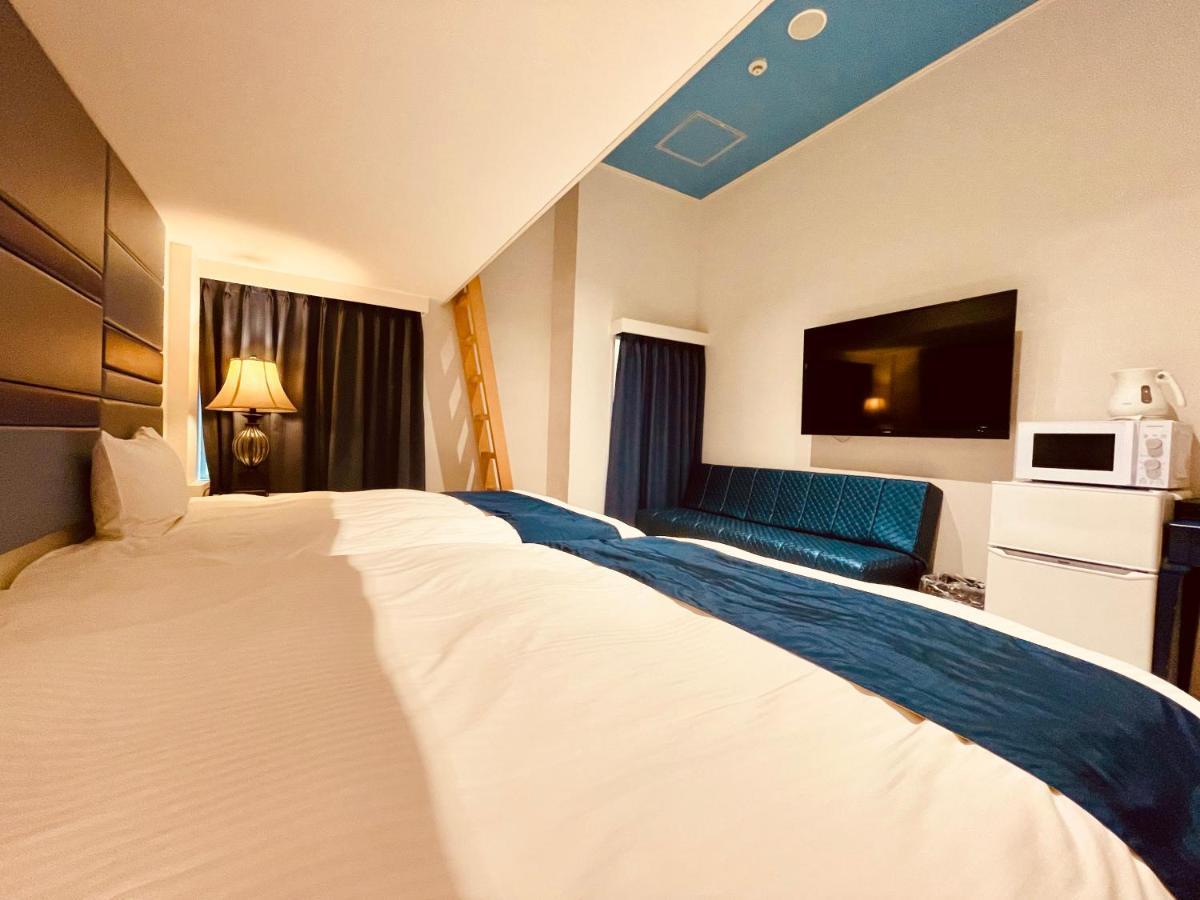 Phoenix Park Hotel Nago Esterno foto